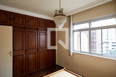 Apartamento à venda com 120m², 3 quartos e 2 vagas Apartamento à venda com 120m², 3 quartos e 2 vagasQuarto 1