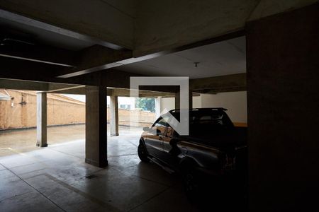 Apartamento à venda com 120m², 3 quartos e 2 vagas Apartamento à venda com 120m², 3 quartos e 2 vagasEstacionamento