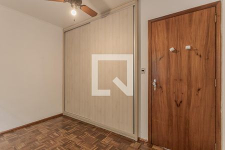 Casa à venda com 221m², 4 quartos e 3 vagas Casa à venda com 221m², 4 quartos e 3 vagasQuarto 1