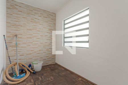 Casa à venda com 221m², 4 quartos e 3 vagas Casa à venda com 221m², 4 quartos e 3 vagasÁrea de Serviço