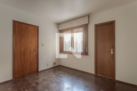 Casa à venda com 221m², 4 quartos e 3 vagas Casa à venda com 221m², 4 quartos e 3 vagasSuíte