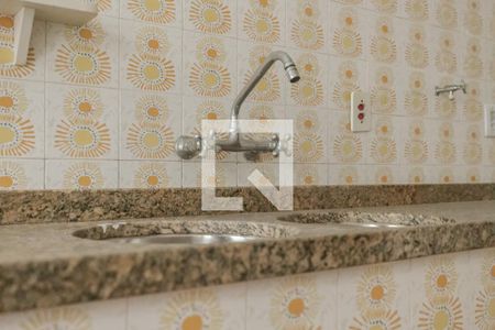 Casa à venda com 221m², 4 quartos e 3 vagas Casa à venda com 221m², 4 quartos e 3 vagasCozinha