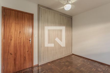 Casa à venda com 221m², 4 quartos e 3 vagas Casa à venda com 221m², 4 quartos e 3 vagasQuarto 2