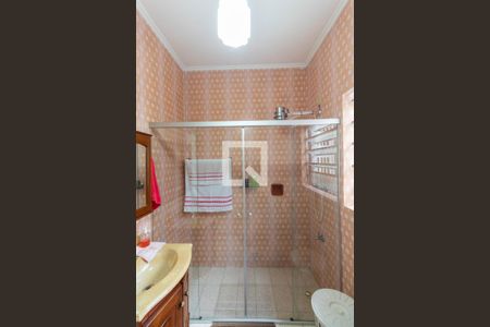 Casa à venda com 363m², 4 quartos e 3 vagas Casa à venda com 363m², 4 quartos e 3 vagasBanheiro 2