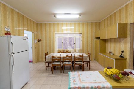 Casa à venda com 363m², 4 quartos e 3 vagas Casa à venda com 363m², 4 quartos e 3 vagasCozinha