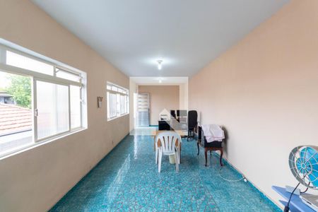 Casa à venda com 363m², 4 quartos e 3 vagas Casa à venda com 363m², 4 quartos e 3 vagasSalão de Festas