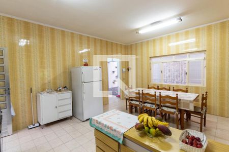 Casa à venda com 363m², 4 quartos e 3 vagas Casa à venda com 363m², 4 quartos e 3 vagasCozinha