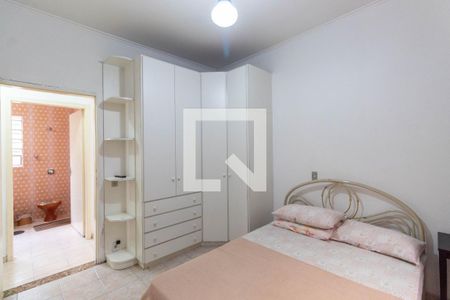 Casa à venda com 363m², 4 quartos e 3 vagas Casa à venda com 363m², 4 quartos e 3 vagasQuarto 2