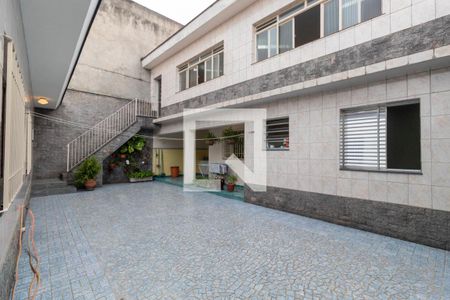 Casa à venda com 363m², 4 quartos e 3 vagas Casa à venda com 363m², 4 quartos e 3 vagasQuintal