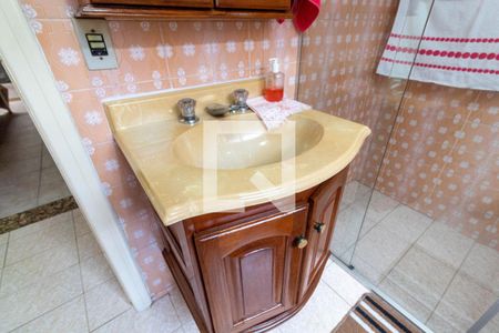 Casa à venda com 363m², 4 quartos e 3 vagas Casa à venda com 363m², 4 quartos e 3 vagasBanheiro 2