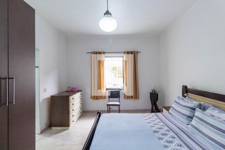 Casa à venda com 363m², 4 quartos e 3 vagas Casa à venda com 363m², 4 quartos e 3 vagasQuarto Suíte