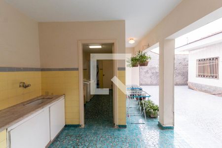 Casa à venda com 363m², 4 quartos e 3 vagas Casa à venda com 363m², 4 quartos e 3 vagasLavanderia