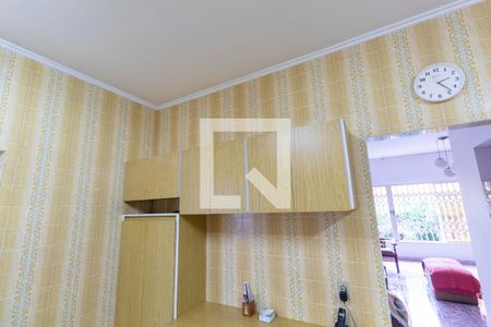 Casa à venda com 363m², 4 quartos e 3 vagas Casa à venda com 363m², 4 quartos e 3 vagasCozinha - Armários