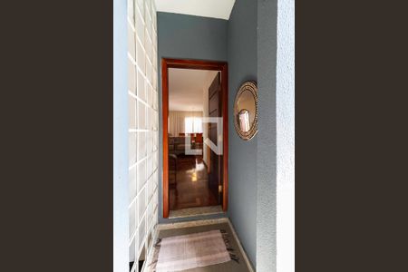 Casa à venda com 257m², 4 quartos e 4 vagasEntrada