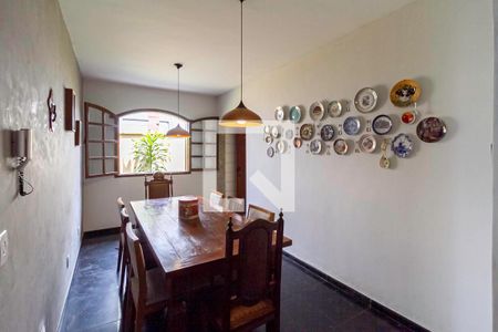 Casa à venda com 257m², 4 quartos e 4 vagasCopa