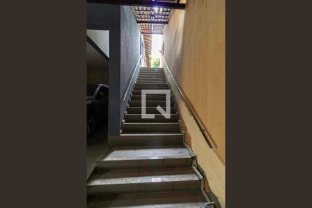 Casa à venda com 257m², 4 quartos e 4 vagasEntrada