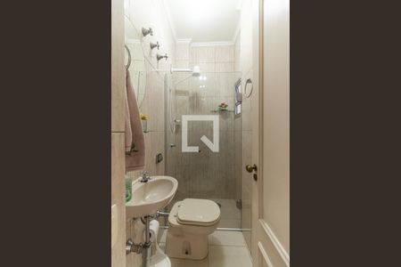 Apartamento à venda com 200m², 3 quartos e 1 vagaBanheiro de Serviço