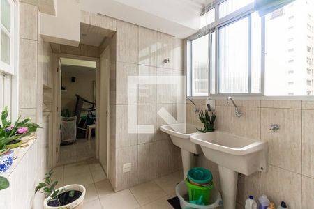 Apartamento à venda com 200m², 3 quartos e 1 vagaÁrea de Serviço