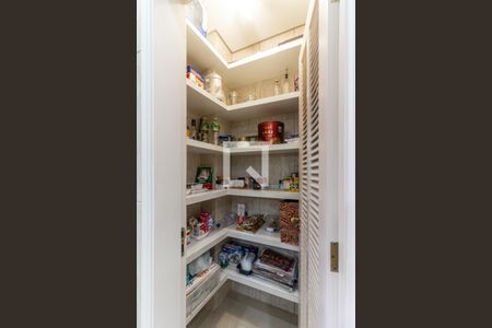 Apartamento à venda com 200m², 3 quartos e 1 vagaCozinha - Despensa