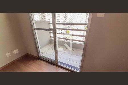 Sacada de apartamento para alugar com 2 quartos, 58m² em Jardim Roberto, Osasco