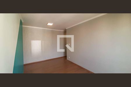 Sala de apartamento para alugar com 2 quartos, 58m² em Jardim Roberto, Osasco