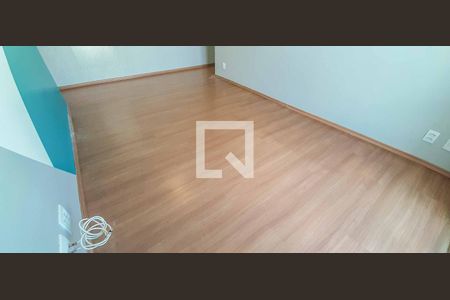 Sala de apartamento para alugar com 2 quartos, 58m² em Jardim Roberto, Osasco