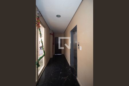 Apartamento à venda com 43m², 1 quarto e sem vaga Apartamento à venda com 43m², 1 quarto e sem vagaHall de entrada