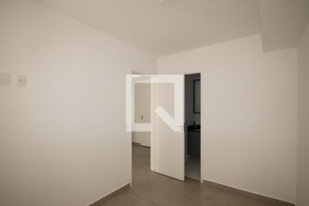 Quarto de apartamento à venda com 1 quarto, 29m² em Parque Vitoria, São Paulo