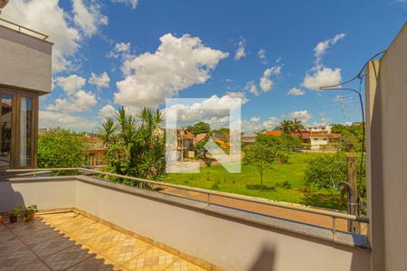 Casa à venda com 117m², 3 quartos e 2 vagas Casa à venda com 117m², 3 quartos e 2 vagasÁrea comum