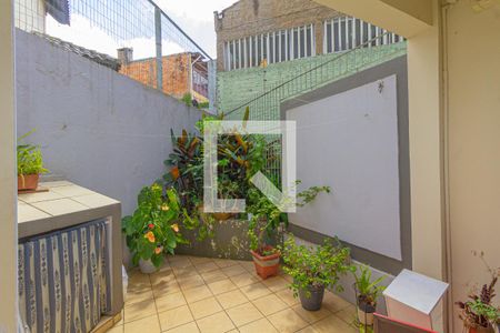 Casa à venda com 117m², 3 quartos e 2 vagas Casa à venda com 117m², 3 quartos e 2 vagasÁrea de Serviço