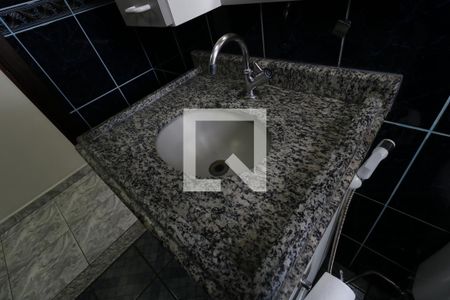 Apartamento à venda com 123m², 3 quartos e 2 vagasBanheiro Social - Pia