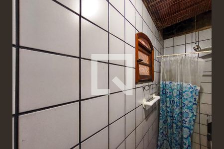 Casa à venda com 400m², 4 quartos e 5 vagasBanheiro da Suíte 2