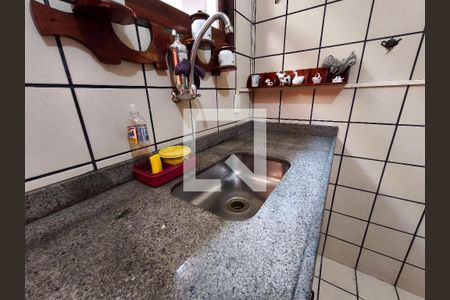 Casa à venda com 400m², 4 quartos e 5 vagasCozinha 1