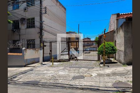 Casa à venda com 400m², 4 quartos e 5 vagasFachada