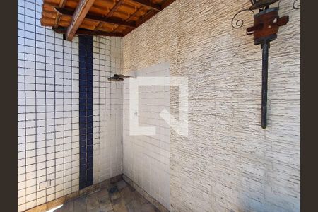 Casa à venda com 400m², 4 quartos e 5 vagasPiscina