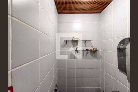 Casa à venda com 400m², 4 quartos e 5 vagasBanheiro 