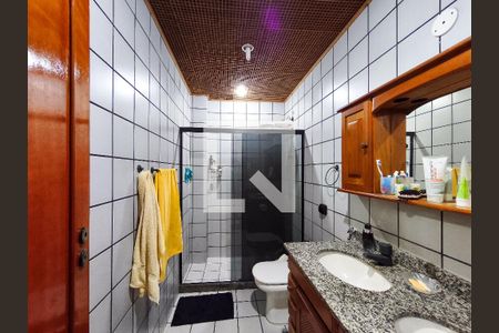 Casa à venda com 400m², 4 quartos e 5 vagasBanheiro 2