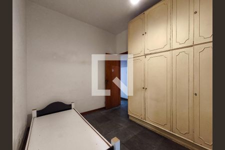 Casa à venda com 400m², 4 quartos e 5 vagasSuíte 2