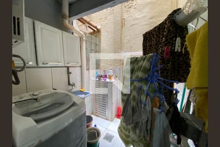 Apartamento para alugar com 60m², 2 quartos e sem vagaÁrea de Serviço