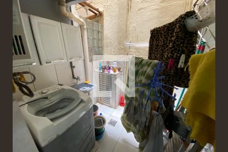Apartamento para alugar com 60m², 2 quartos e sem vagaÁrea de Serviço