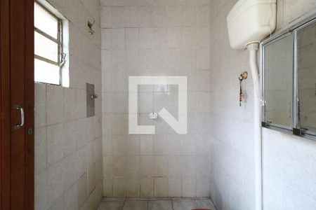 Casa à venda com 220m², 2 quartos e 4 vagasBanheiro