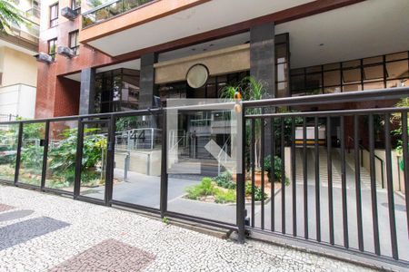 Apartamento para alugar com 120m², 3 quartos e 2 vagasFachada