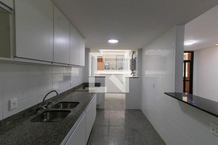 Apartamento para alugar com 120m², 3 quartos e 2 vagasCozinha