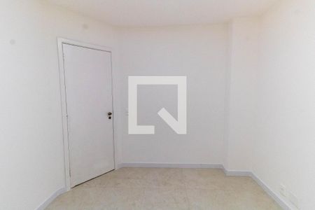 Apartamento para alugar com 120m², 3 quartos e 2 vagasQuarto 2