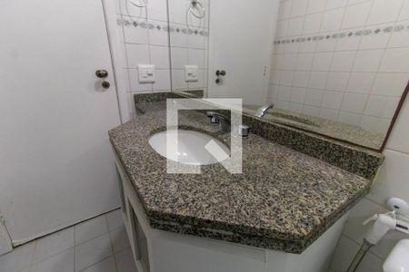 Apartamento para alugar com 120m², 3 quartos e 2 vagasBanheiro Social