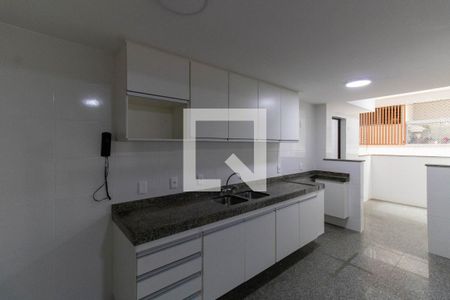 Apartamento para alugar com 120m², 3 quartos e 2 vagasCozinha