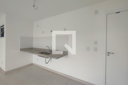 Sala/Cozinha de apartamento para alugar com 1 quarto, 47m² em Taquara, Rio de Janeiro