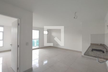 Sala/Cozinha de apartamento para alugar com 1 quarto, 47m² em Taquara, Rio de Janeiro