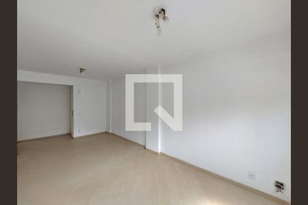 Sala de apartamento à venda com 3 quartos, 70m² em Jardim Taquaral, São Paulo