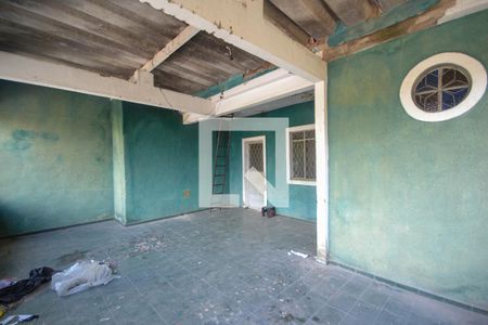 Casa para alugar com 55m², 2 quartos e 2 vagas Casa para alugar com 55m², 2 quartos e 2 vagasTerraço